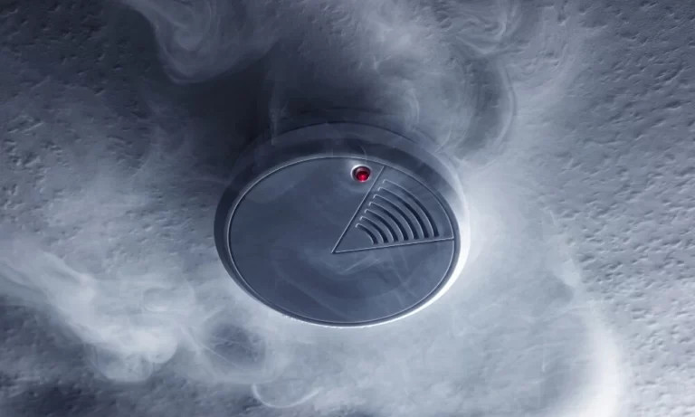 Smoke Detectors Different Types & How To Do They Work