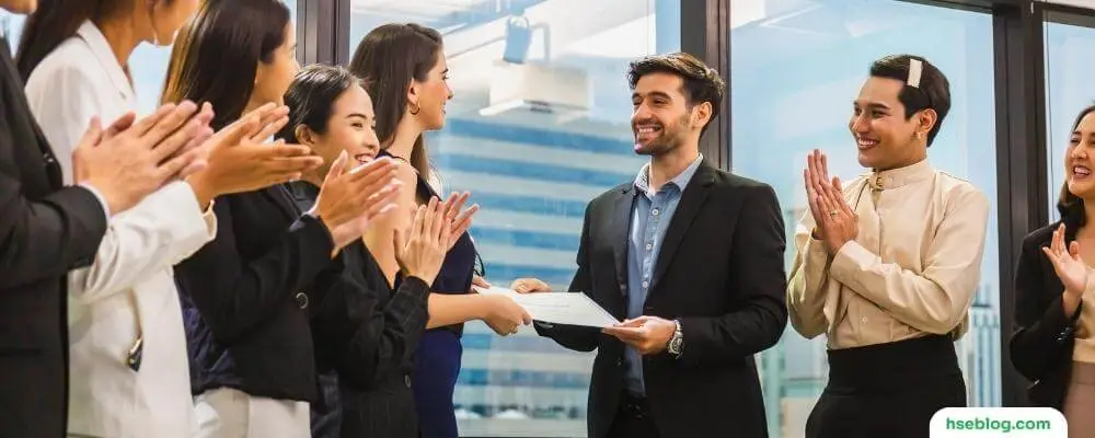 Benefits of Employee Recognition and Rewards Program