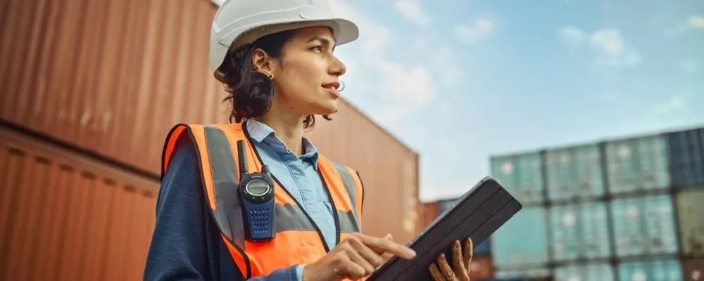 10 Effective Tips To Improve Situational Awareness In The Workplace