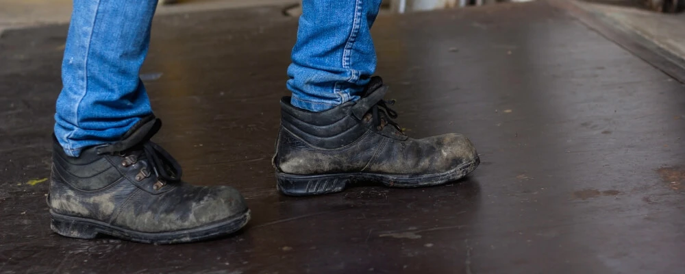 Importance Of Choosing The Right Type Of Foot Protection