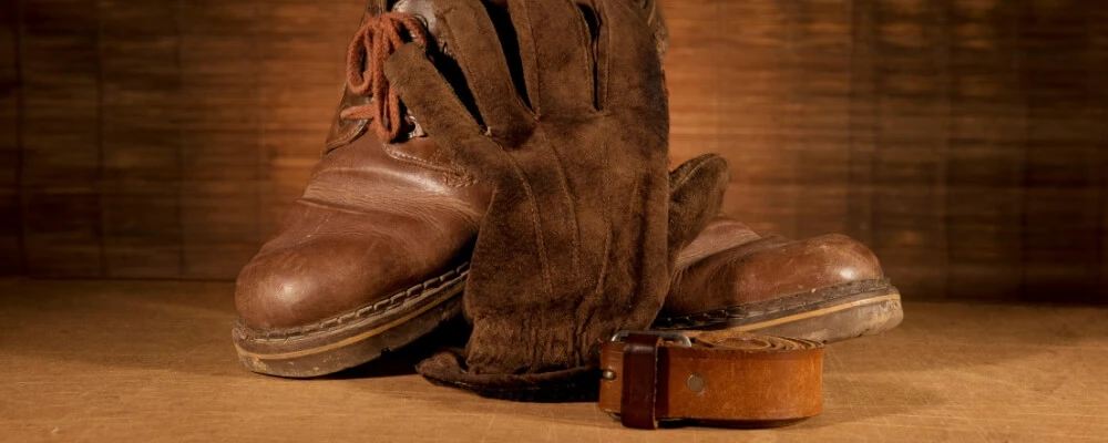 What Should You Consider When Choosing The Type Of Foot Protection You Use