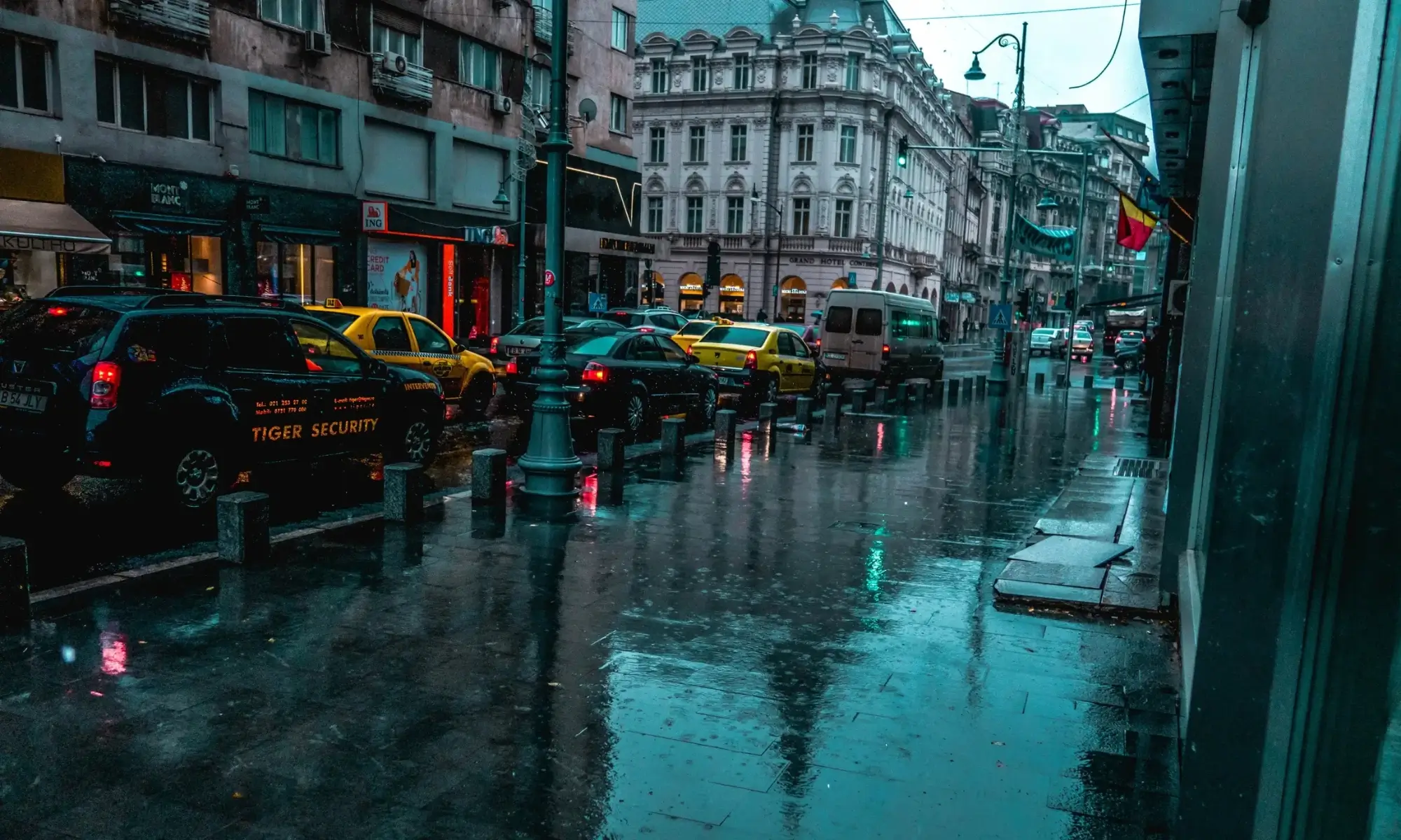 How To Stay Safe During The Rain Season